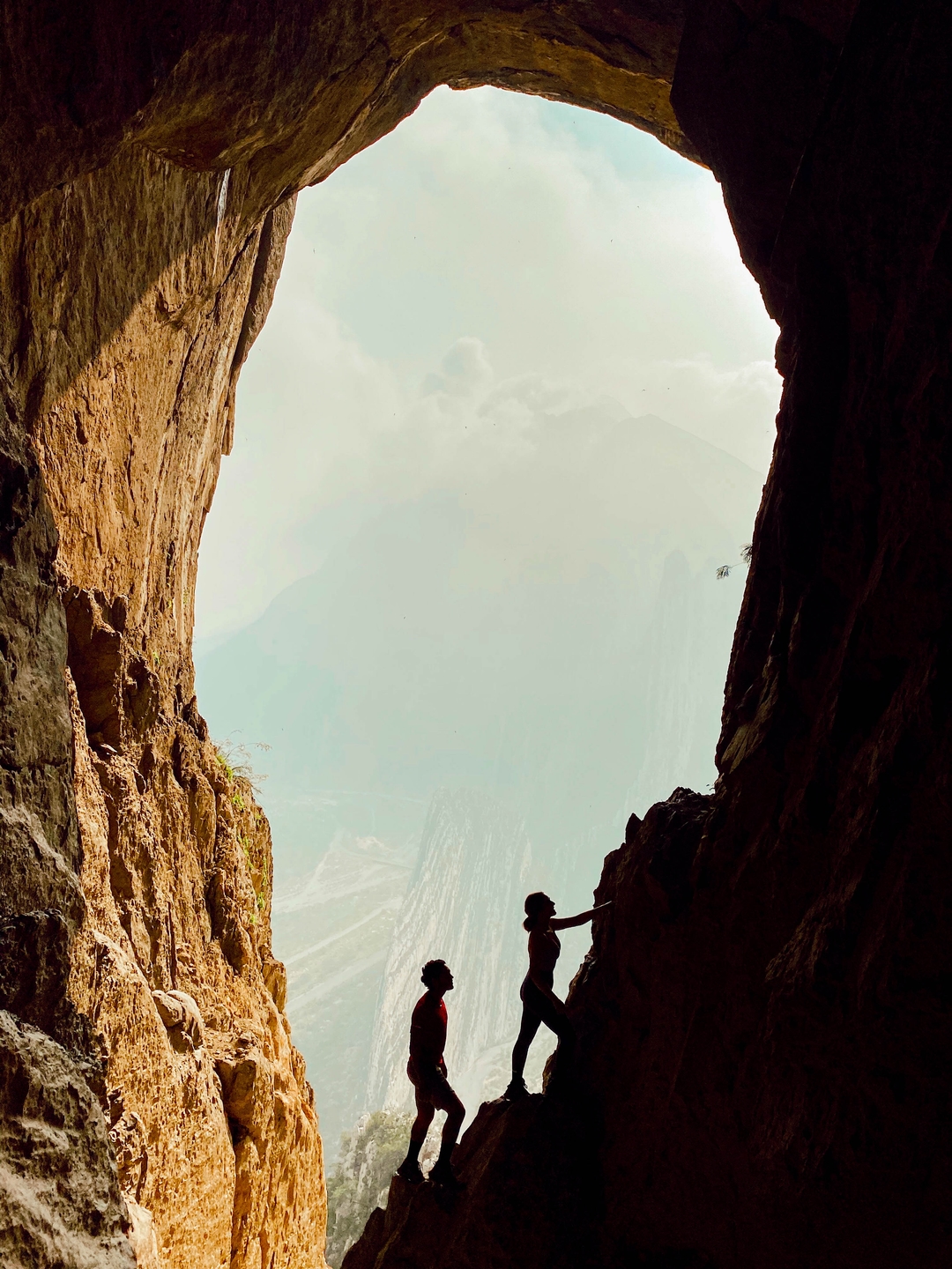 Imagen en Cueva de la Virgen